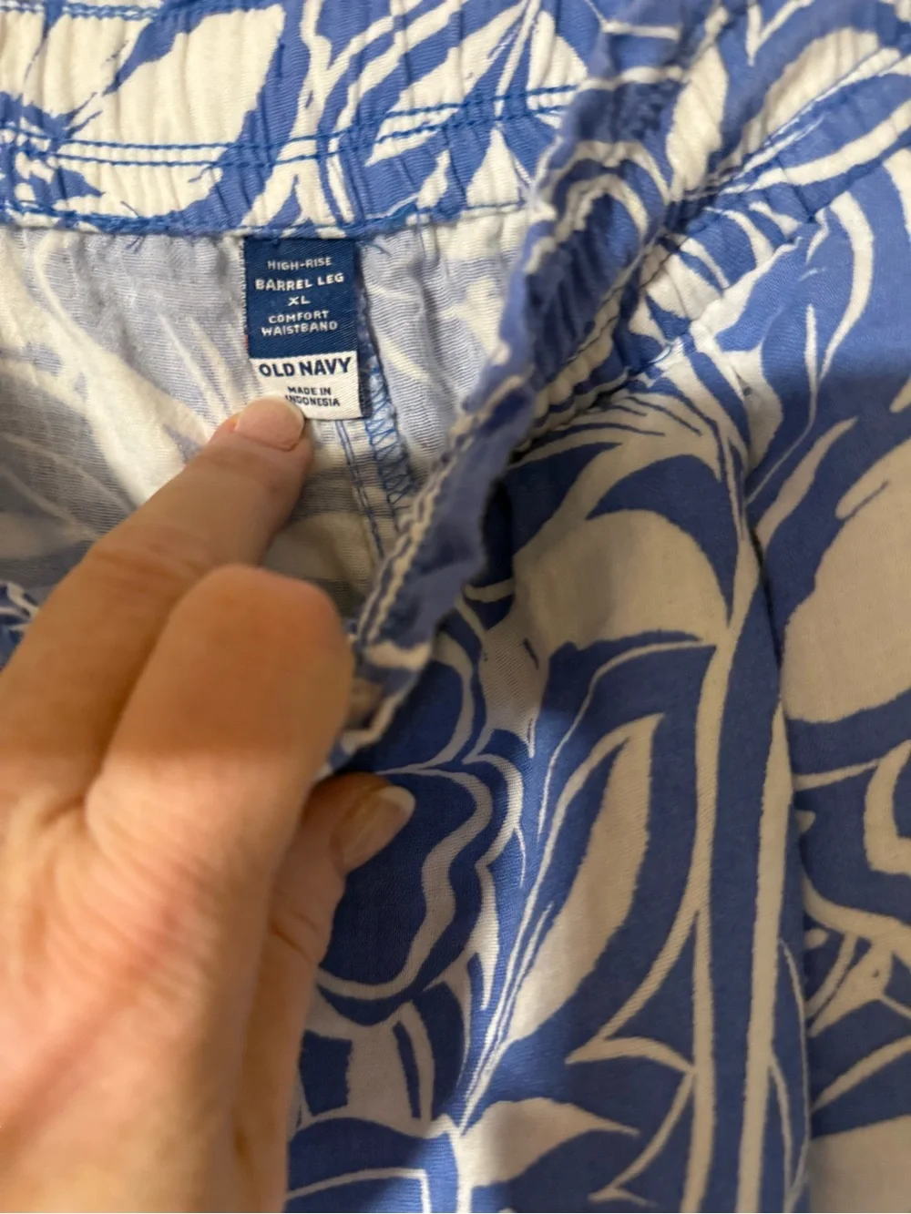 Old Navy Blue & White Floral Lounge Shorts with Drawstring